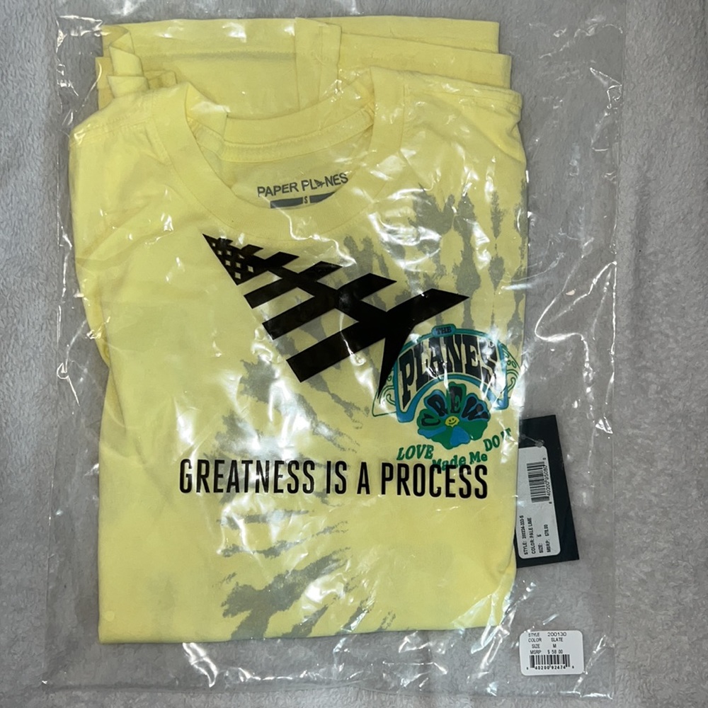 Paper Planes Tshirt - Picture 4 of 4